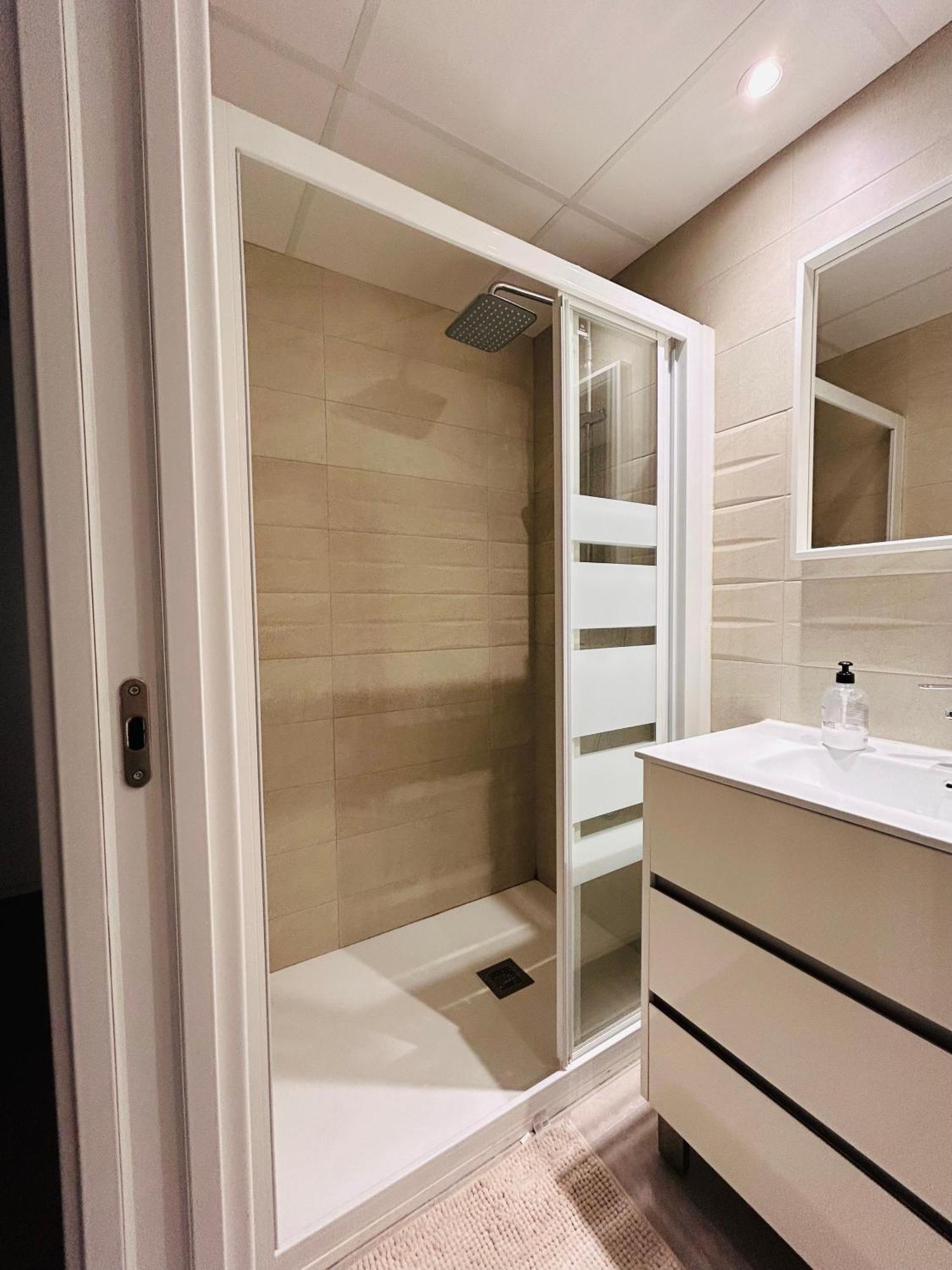 Apartamentos Corteingles Castellon By Tucasanlaplaya Castellón de la Plana Zewnętrze zdjęcie